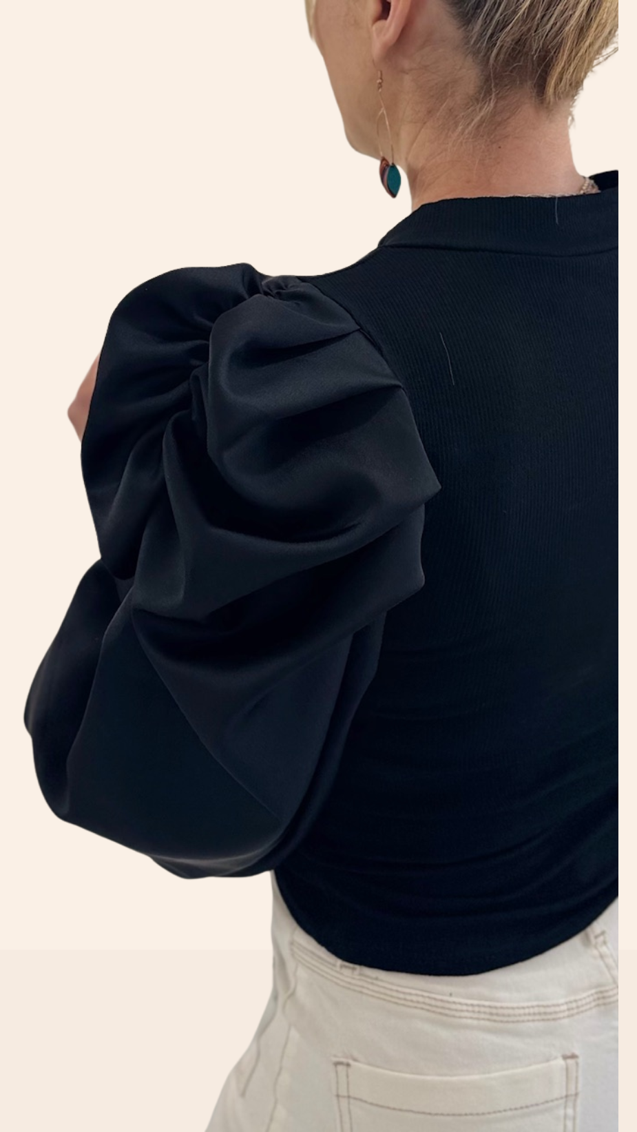 Top manches ballon Noir Tee-Shirt et Tops Miss Guapa