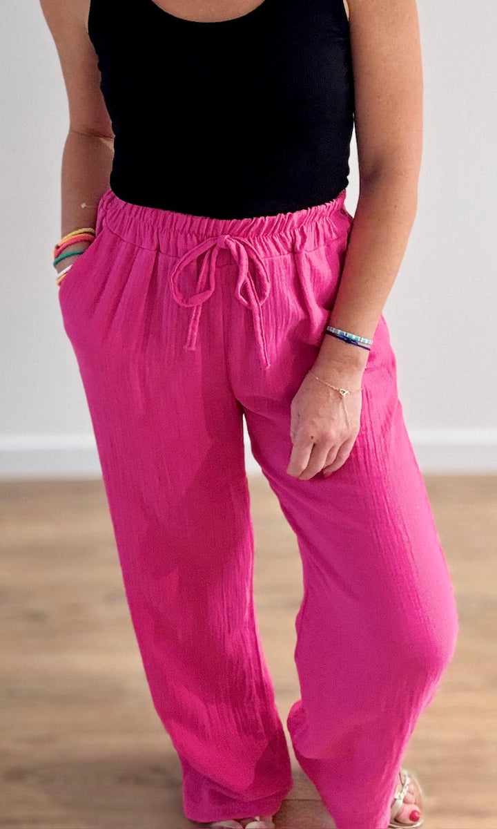 Pantalon fluide rose fuchsia en gaze de coton Pantalons et Jeans Miss Guapa