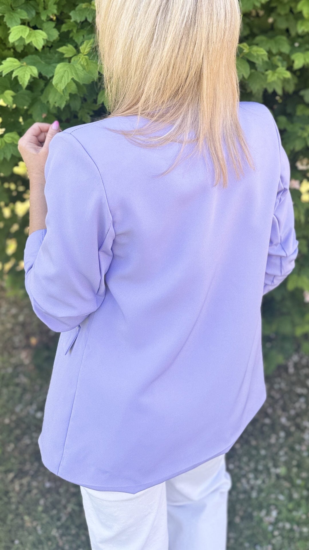 Blazer manches 3/4 Lila Vestes et Blazers Miss Guapa