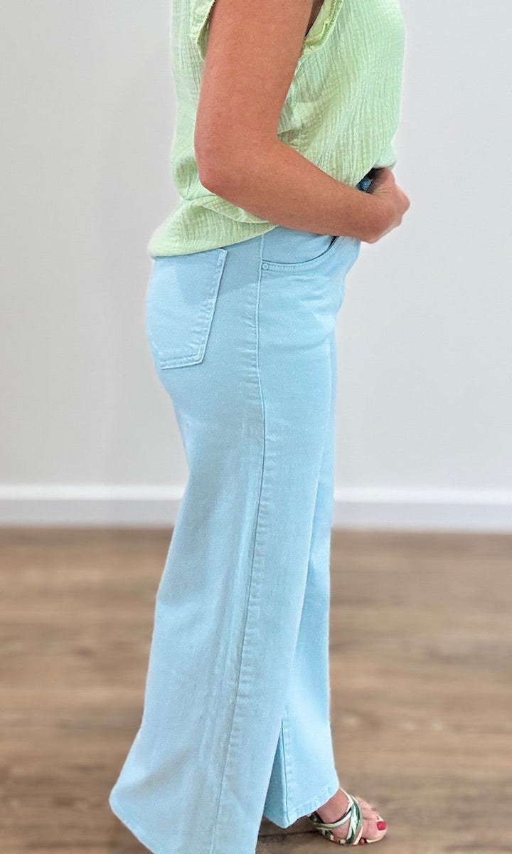 Jean Wide Leg Bleu Ciel Pantalons et Jeans Miss Guapa