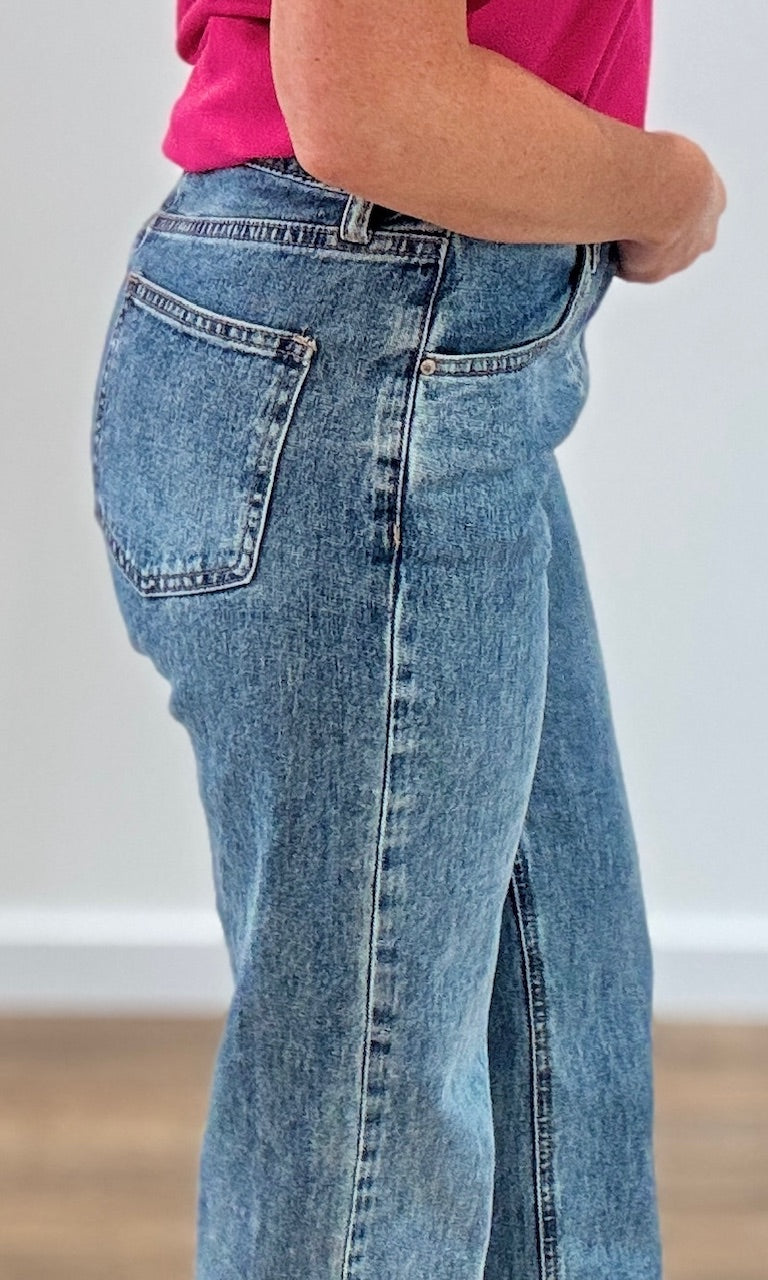 Jean Coupe Droite Denim Effiloché en Bas Pantalons et Jeans Miss Guapa
