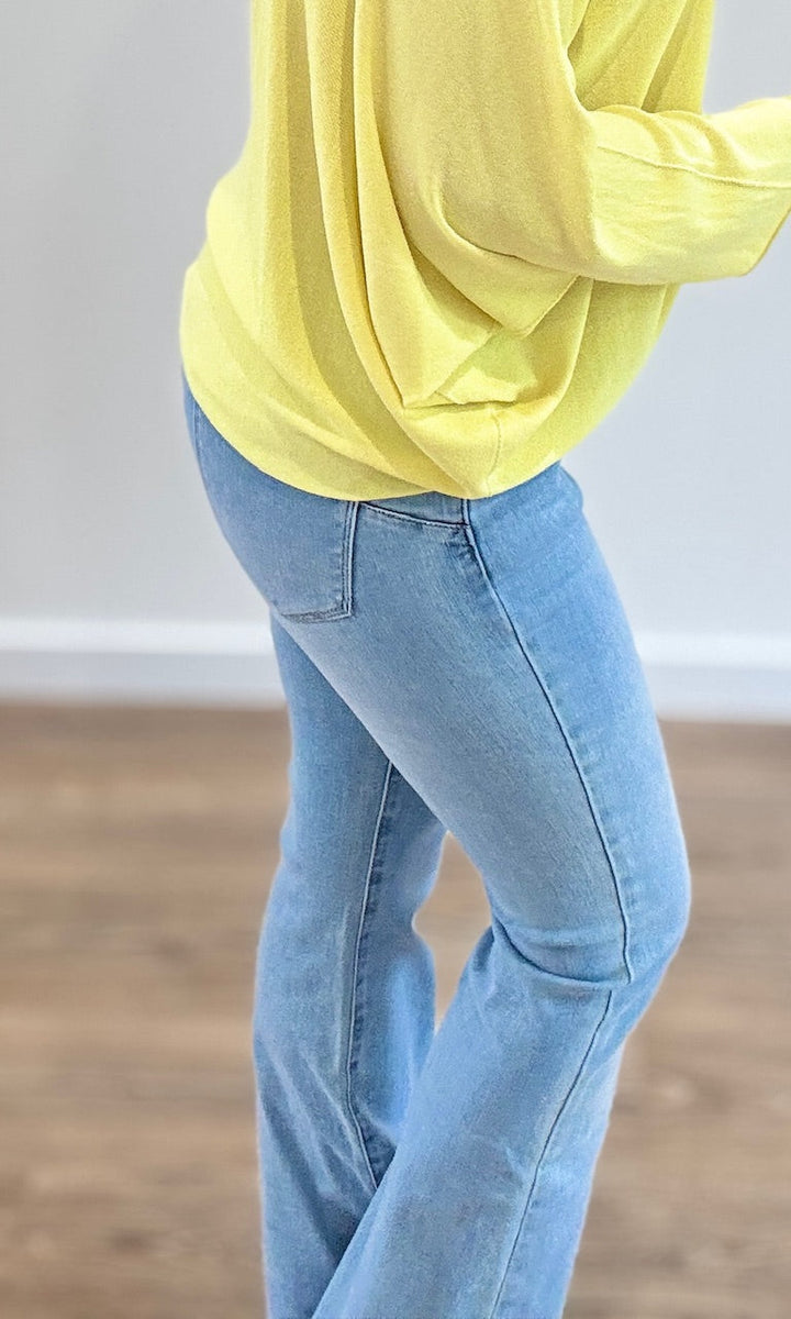 Jean Push Up Flare Bleu Clair Pantalons et Jeans Miss Guapa