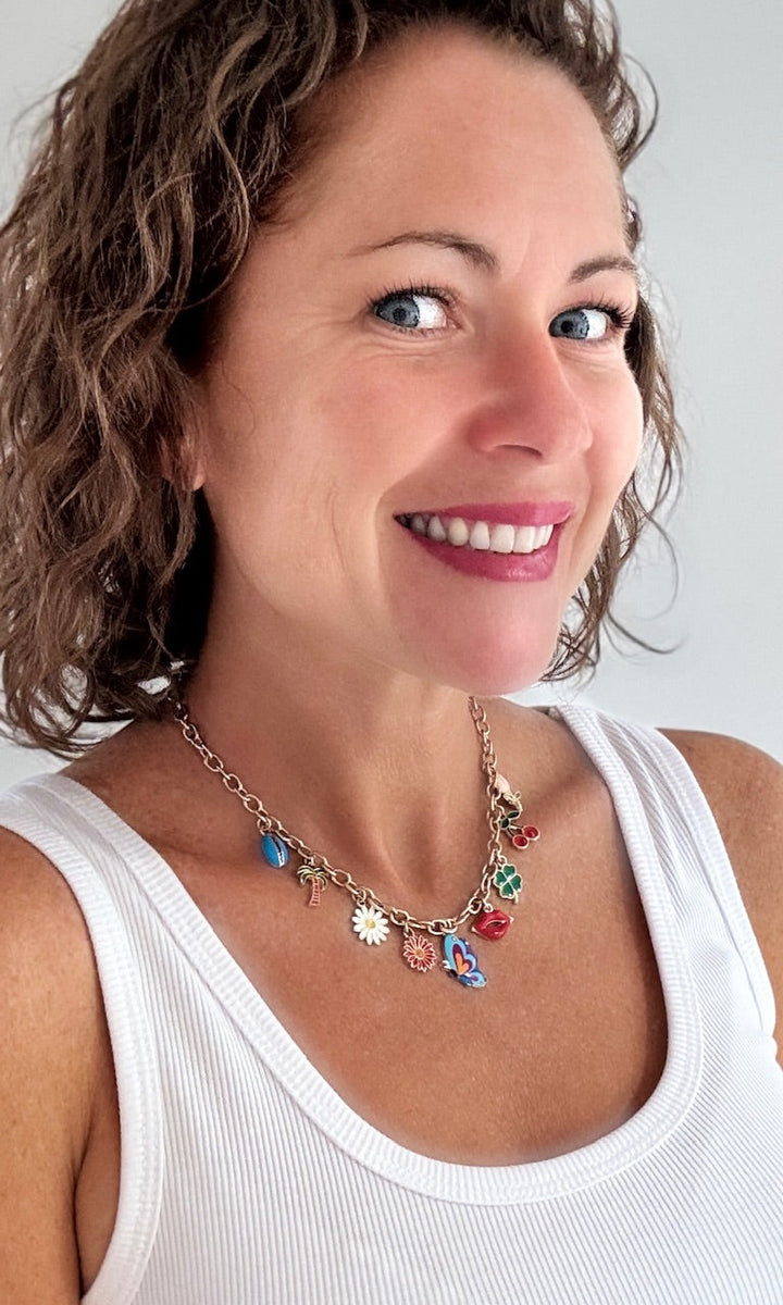 Collier Doré avec breloques Bijoux Miss Guapa