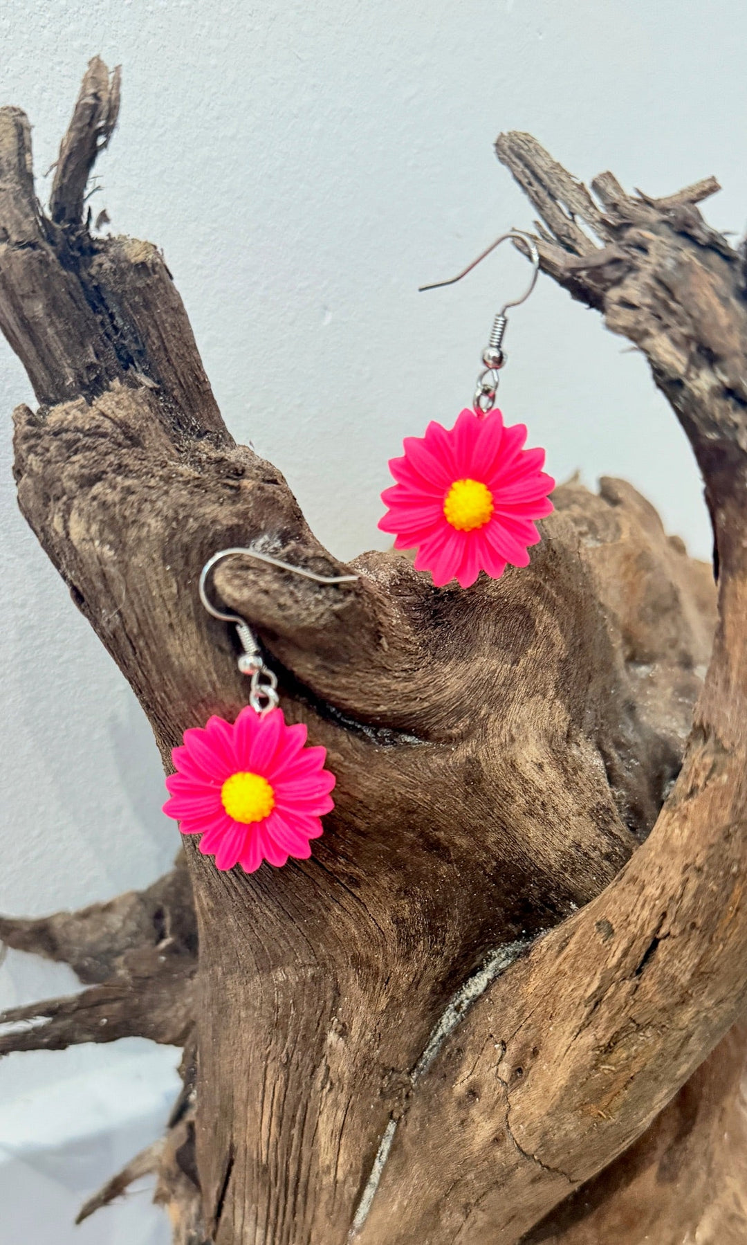 Boucles d'oreilles pendantes fleurs Rose Fuchsia Bijoux Miss Guapa
