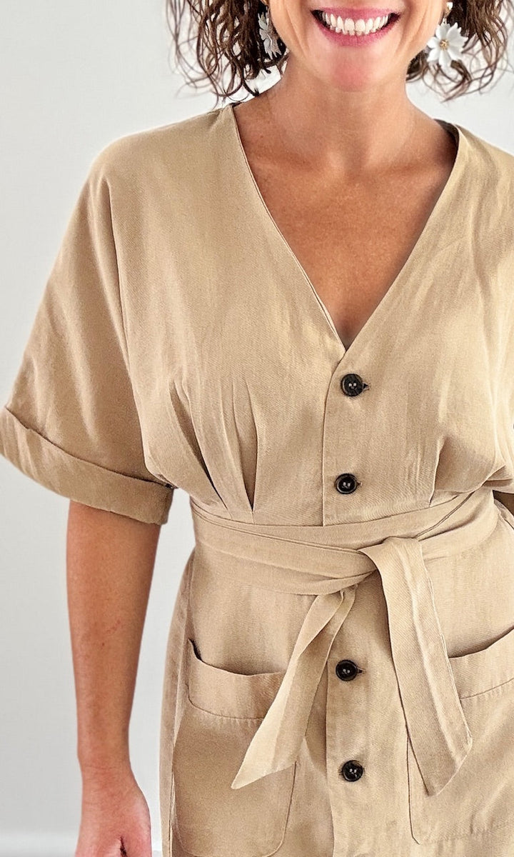 Robe Chemise Courte Beige Robes & Ensembles des pulpeuses Miss Guapa