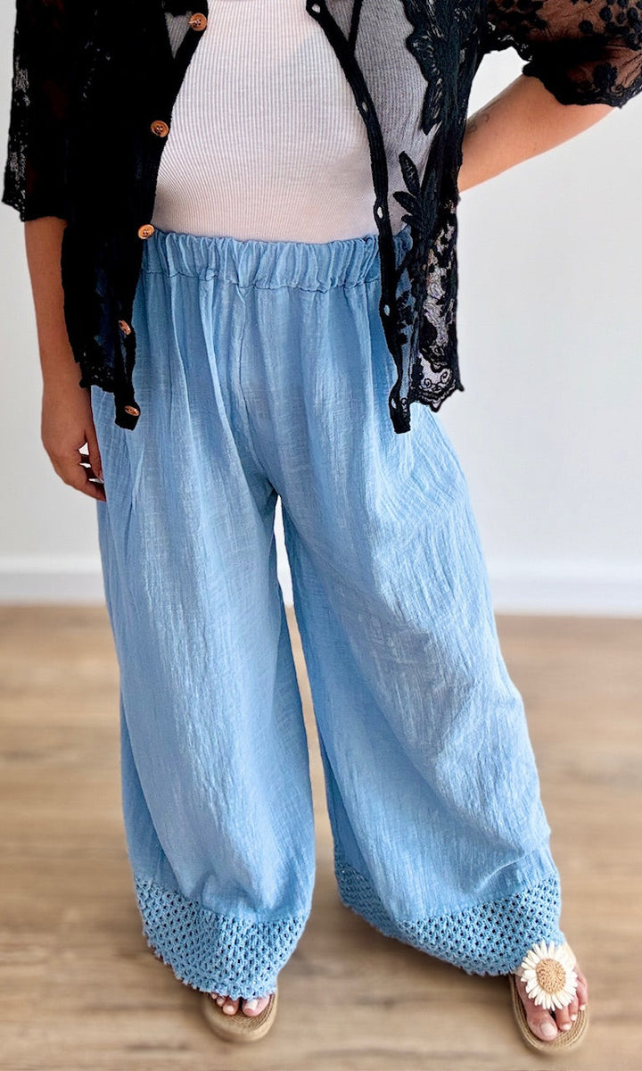 Pantalon large bleu jean en coton Le coin des pulpeuses Miss Guapa