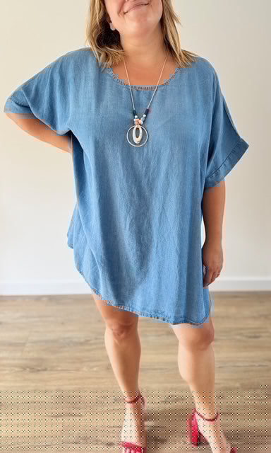 Tunique bleu denim en jean tencel avec collier Le coin des pulpeuses Miss Guapa