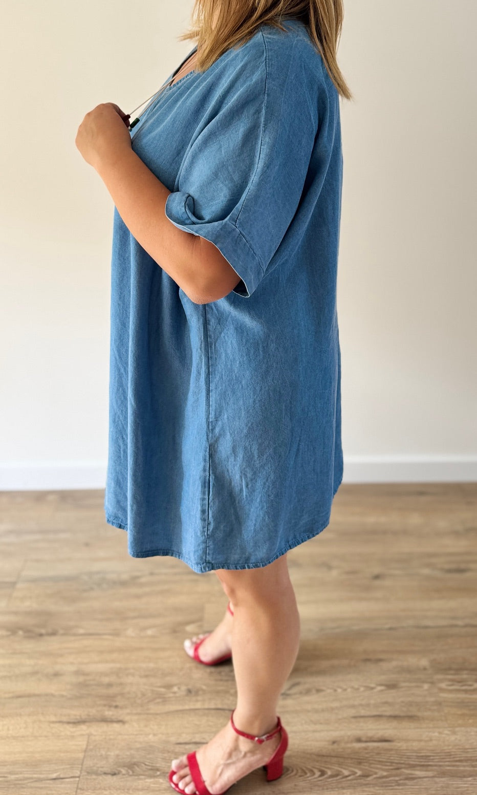 Tunique bleu denim en jean tencel avec collier Le coin des pulpeuses Miss Guapa