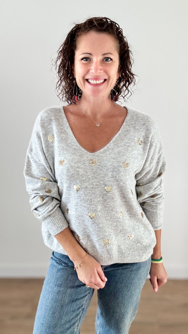 Pull court gris coeurs