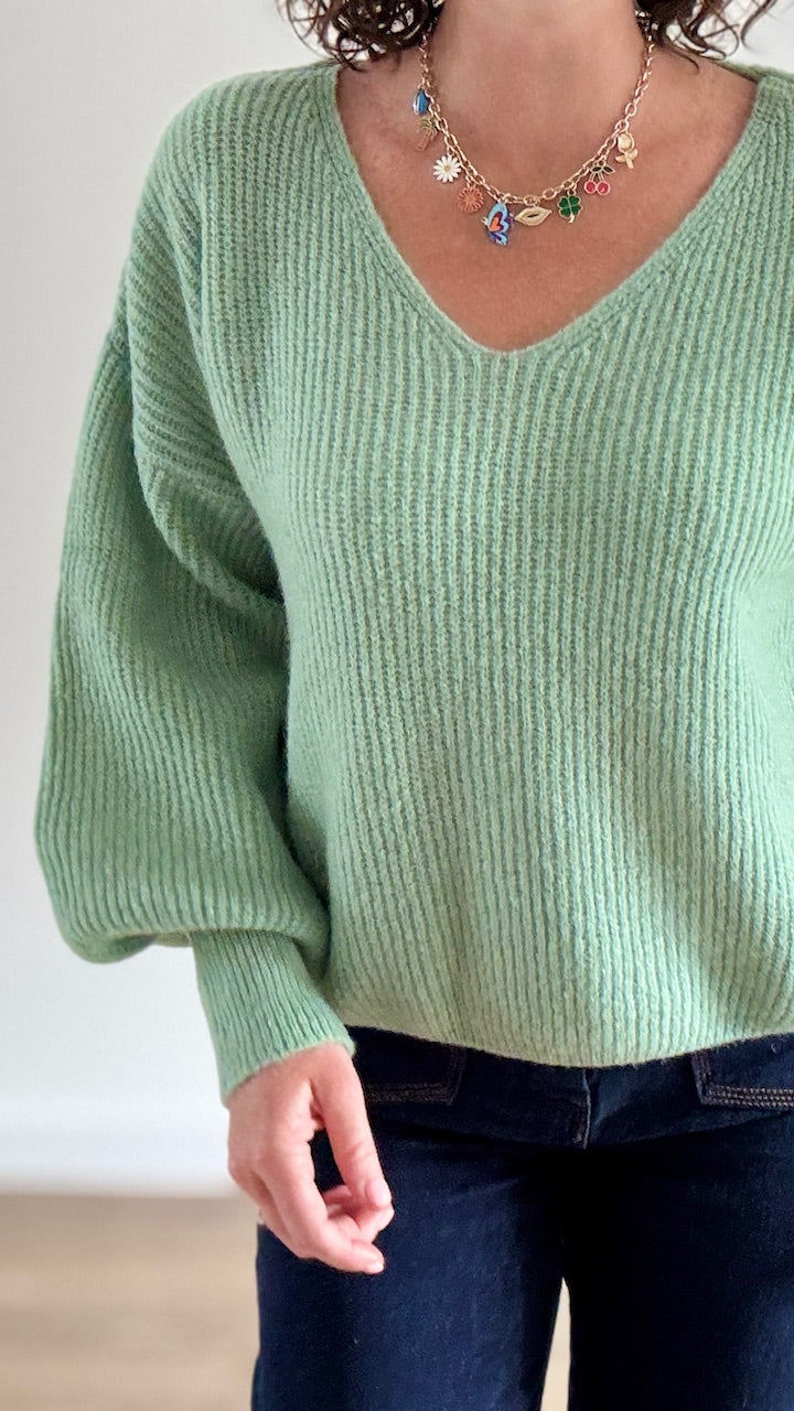 Pull court côtelé vert tendre
