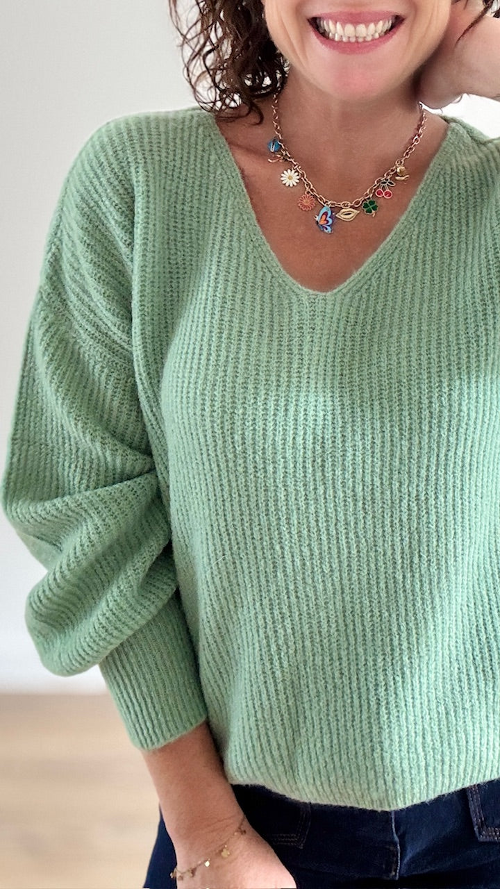 Pull court côtelé vert tendre