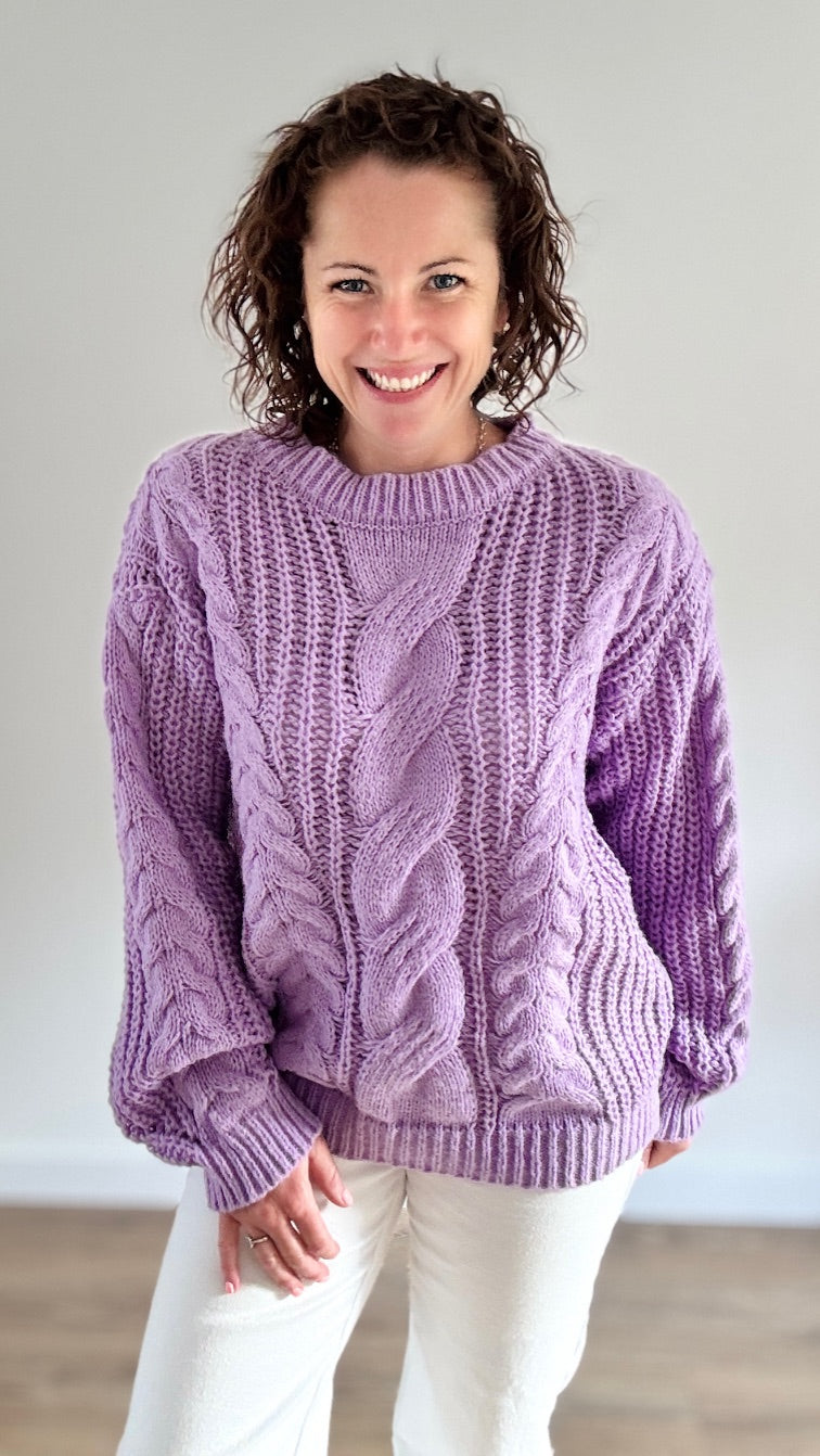 Pull torsadé lila