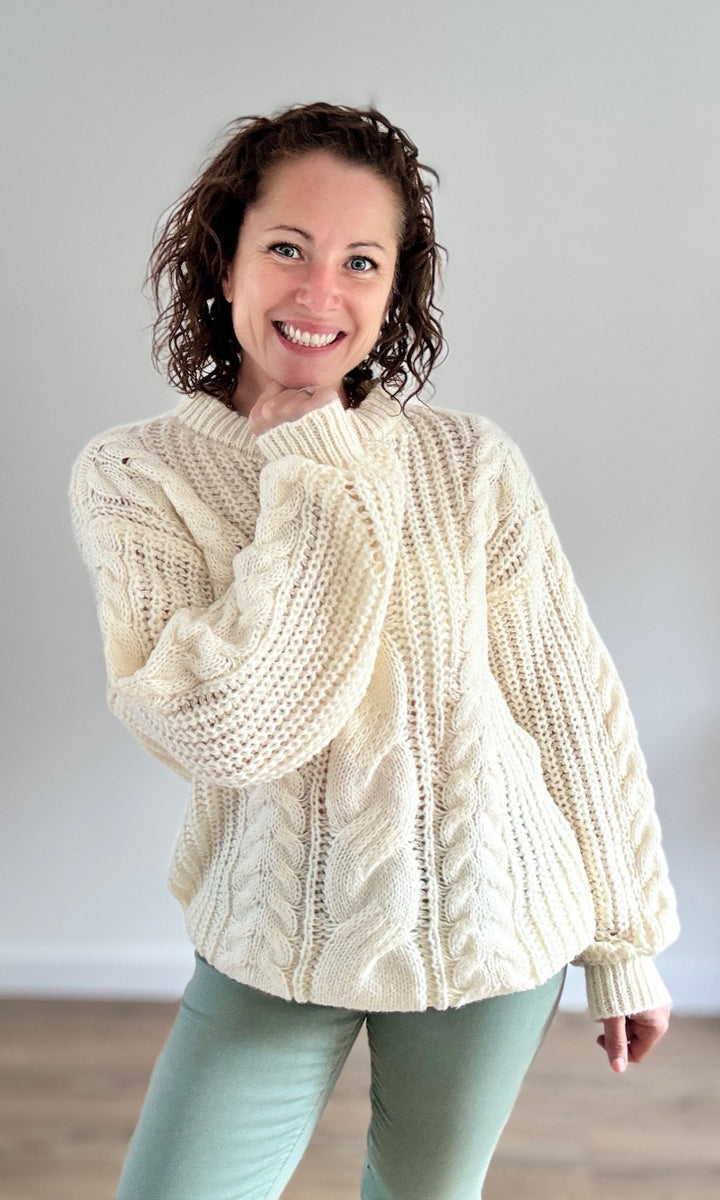Pull torsadé écru