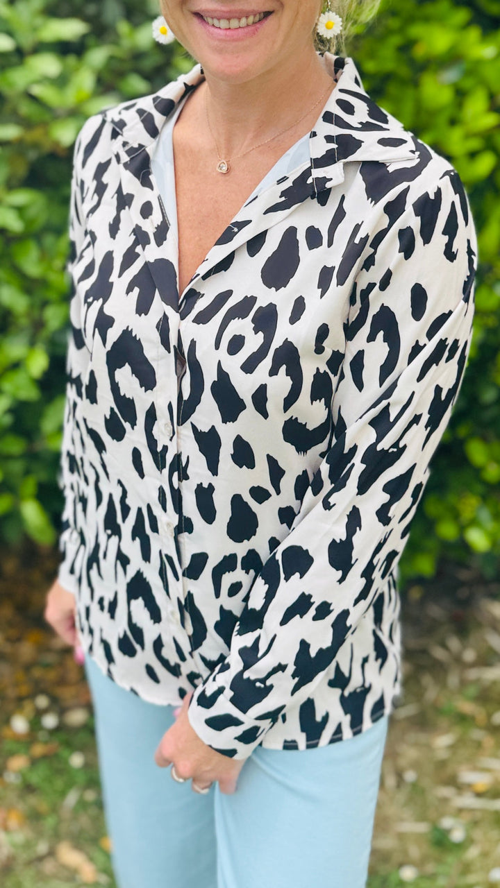 Chemise Léopard Blanche et Noire Chemises et Blouses Miss Guapa