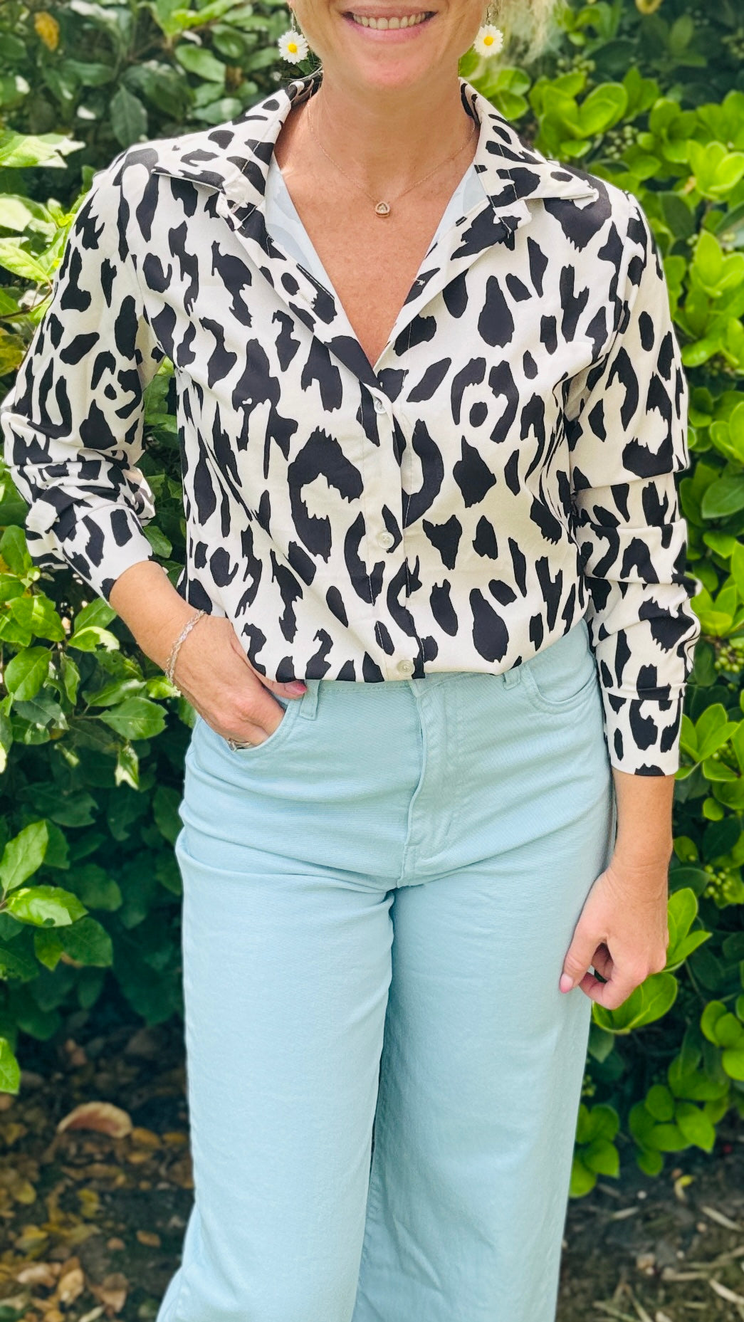 Chemise Léopard Blanche et Noire Chemises et Blouses Miss Guapa