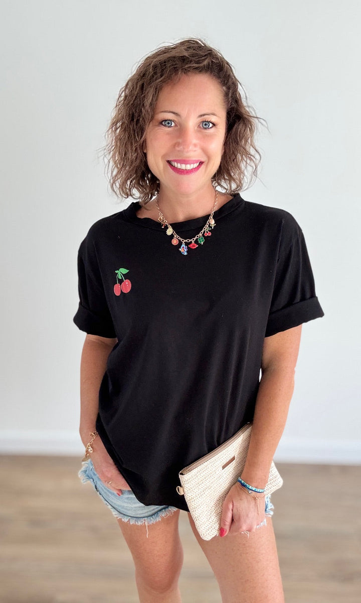 Tee-shirt Large Noir avec Flocage Cerise Tee-Shirt et Tops Miss Guapa
