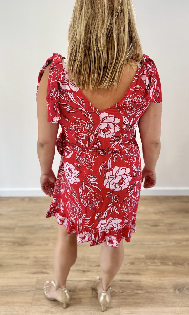 Robe courte rouge à fleurs Robes & Ensembles des pulpeuses Miss Guapa