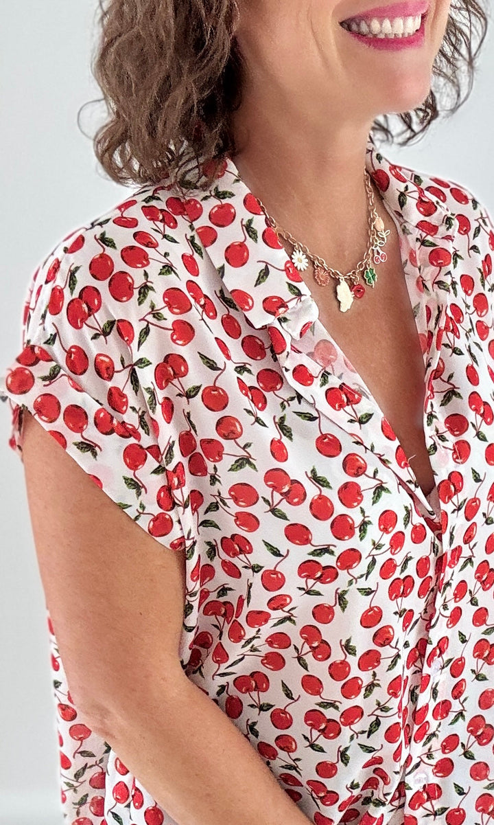 Chemisier Sans Manches Blanc à Cerises Rouges Chemises et Blouses Miss Guapa