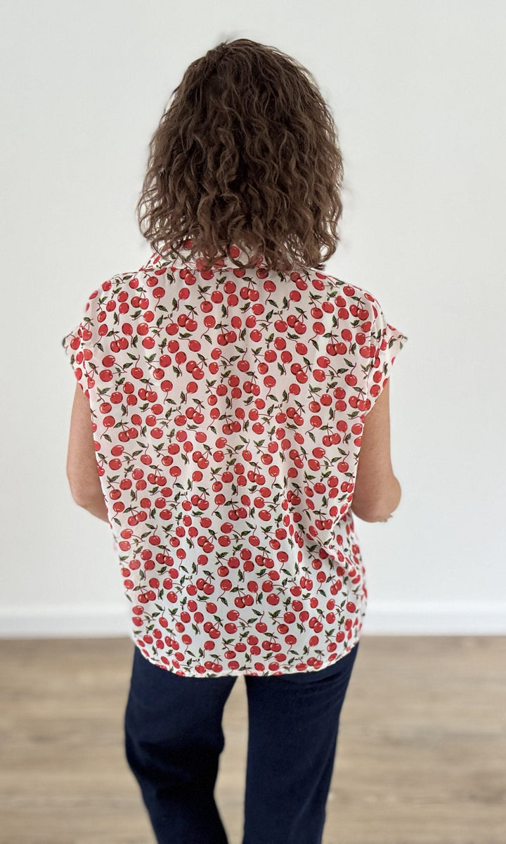 Chemisier Sans Manches Blanc à Cerises Rouges Chemises et Blouses Miss Guapa