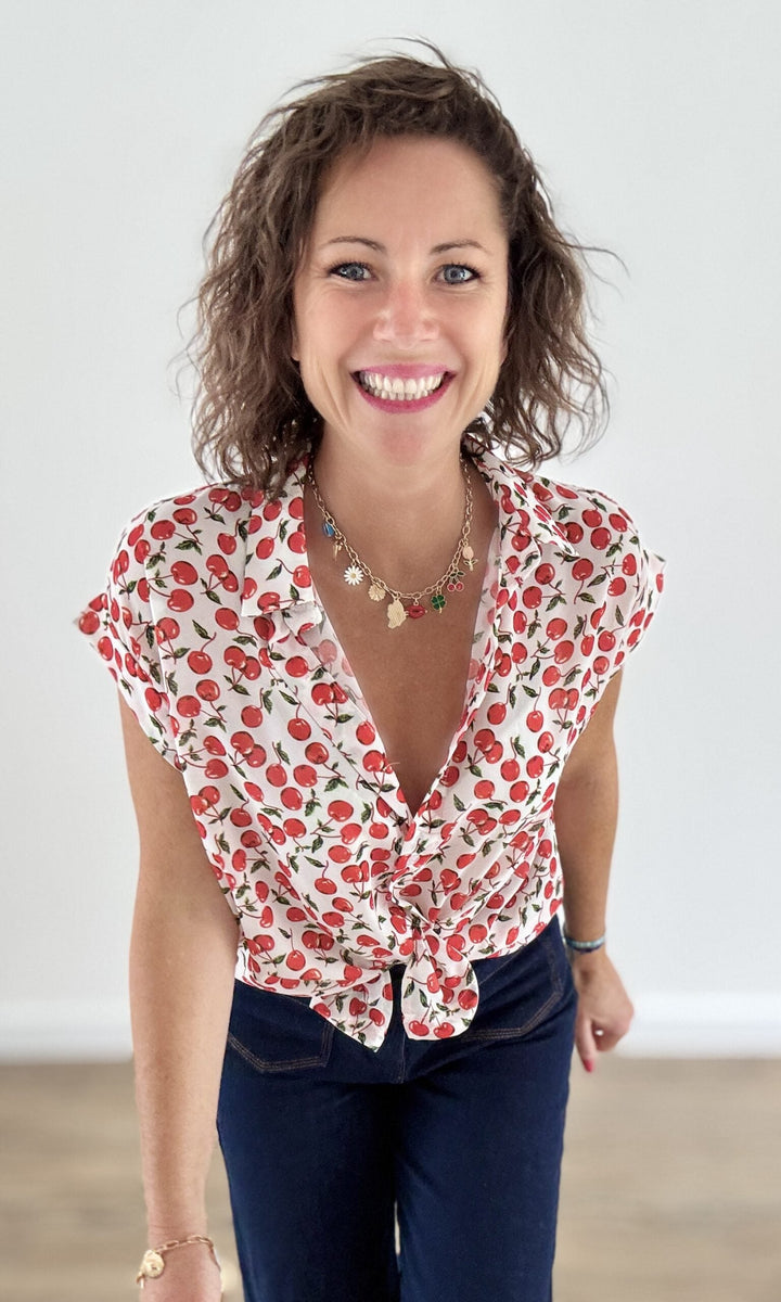 Chemisier Sans Manches Blanc à Cerises Rouges Chemises et Blouses Miss Guapa