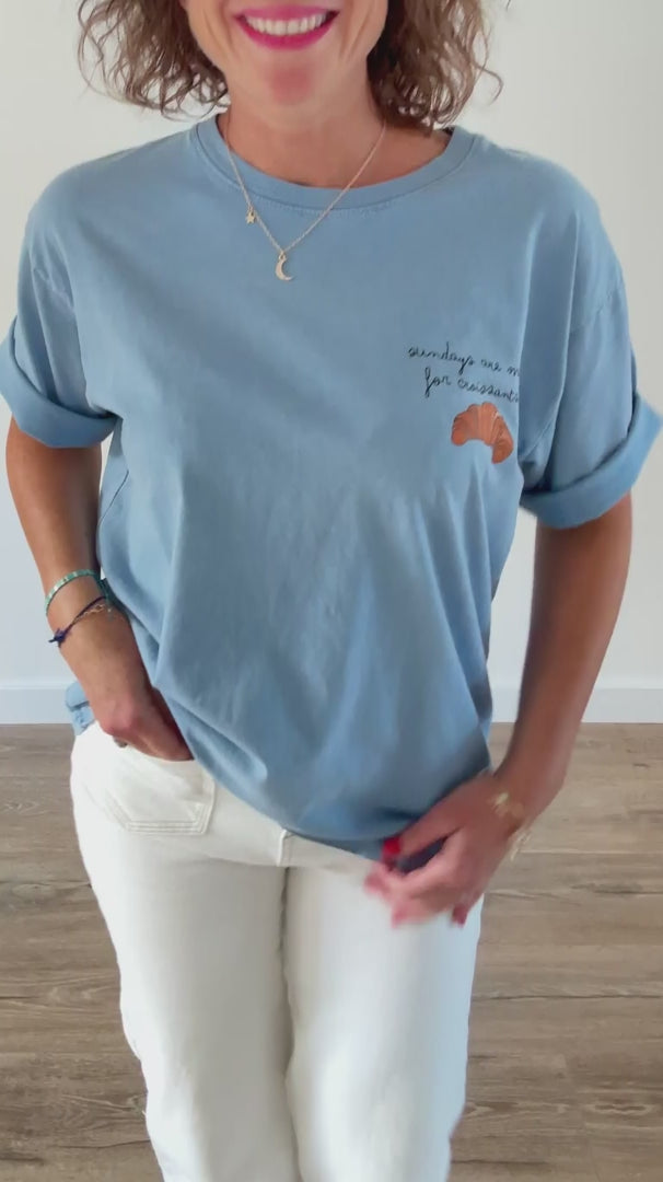 Le Tee-shirt Bleu Croissant
