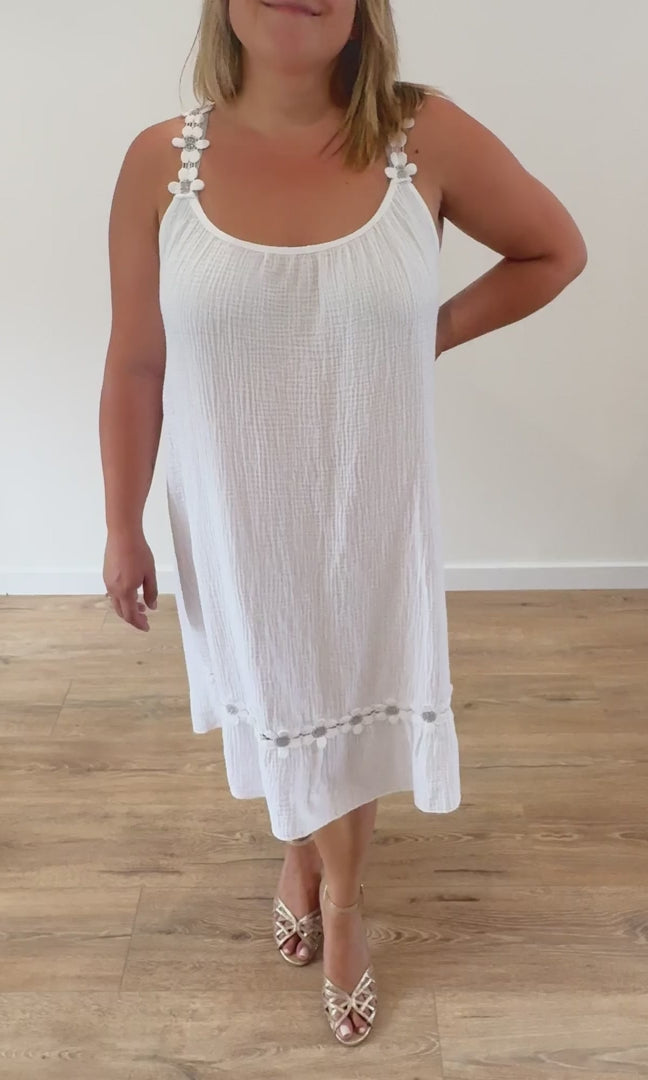 Robe blanche en gaze de coton