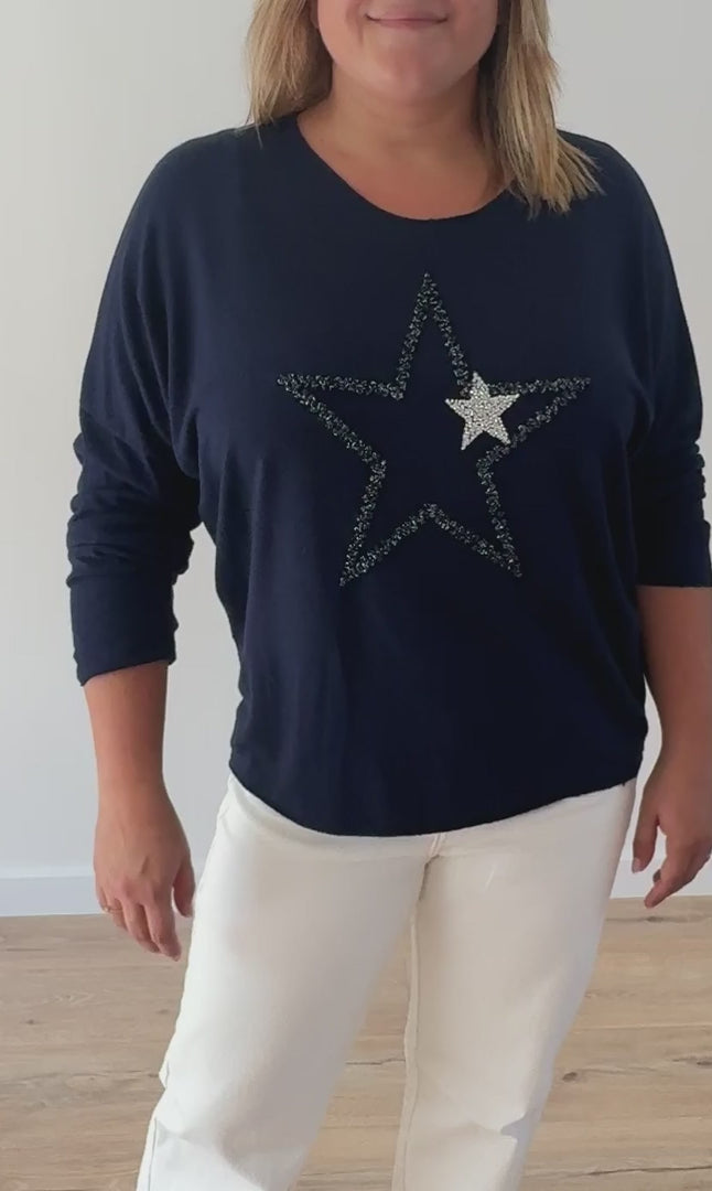 Pull fin bleu marine